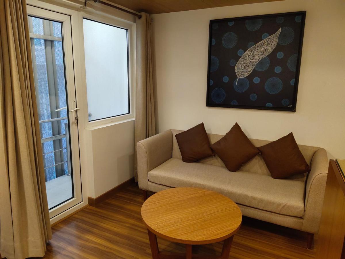 Delhieez - A Boutique Hotel Нью-Дели Экстерьер фото